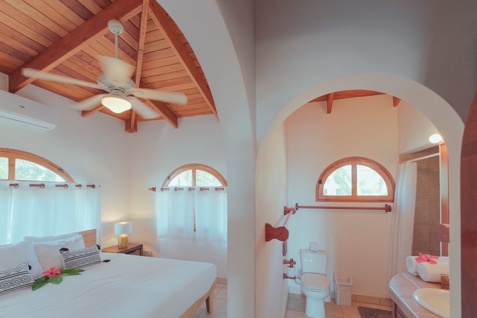 Burj Vista Tower 1 Downtown Dubai | Luxury Apartments - Luxury Penthouse With Private Yoga Studio